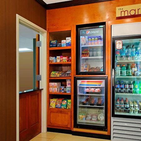 Fairfield Inn & Suites Fresno Кловіс Екстер'єр фото