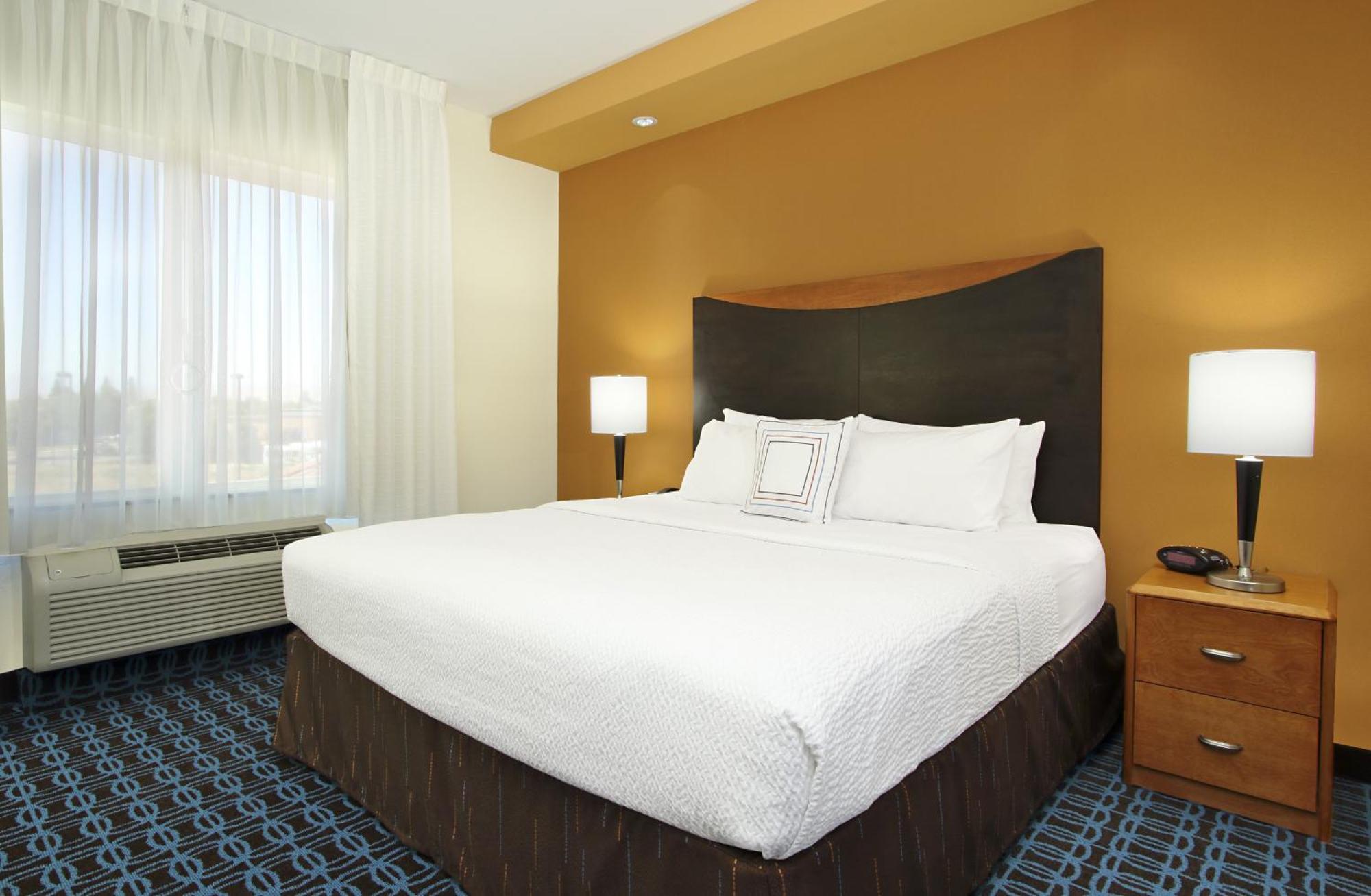 Fairfield Inn & Suites Fresno Кловіс Екстер'єр фото