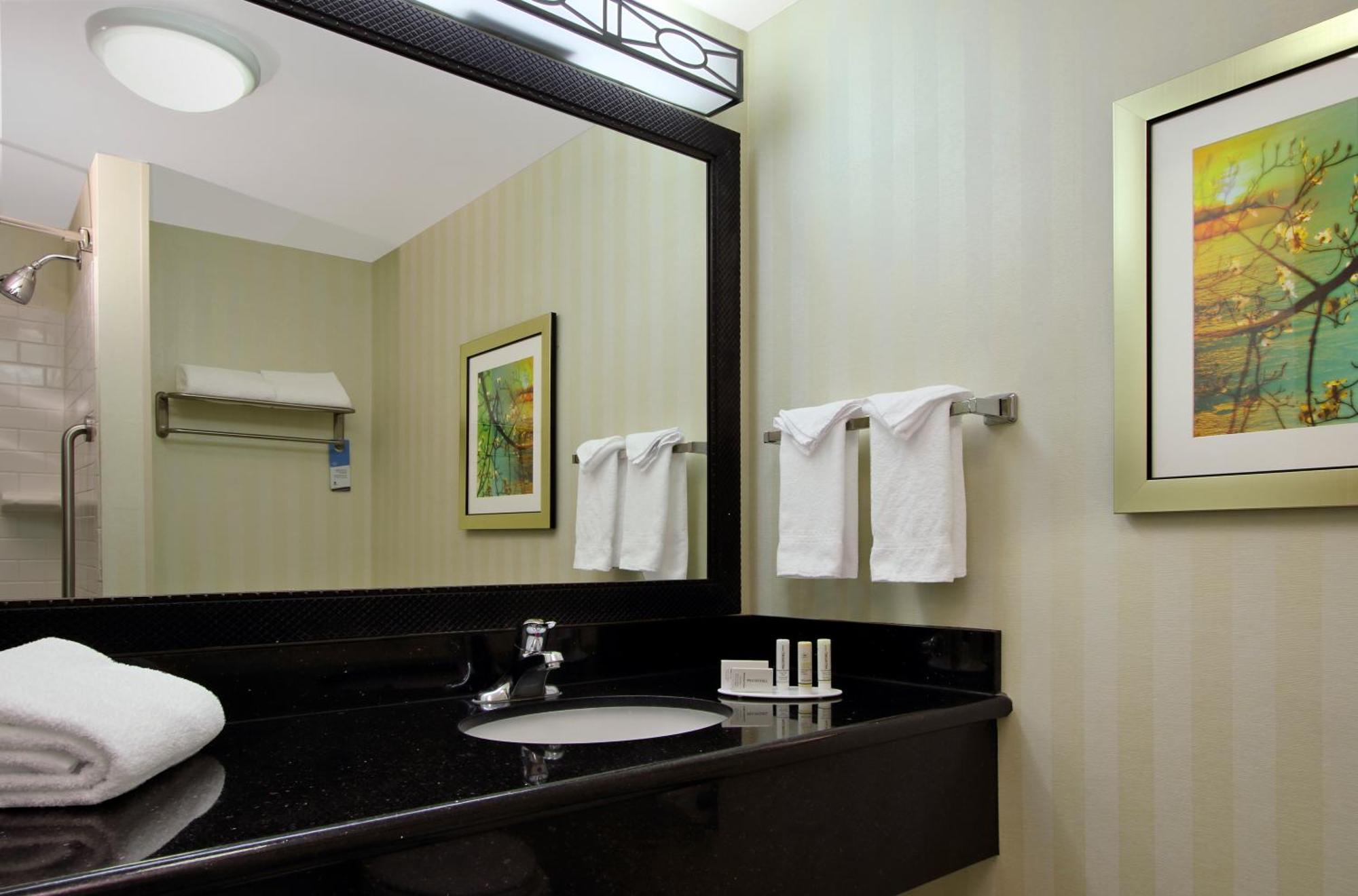 Fairfield Inn & Suites Fresno Кловіс Екстер'єр фото