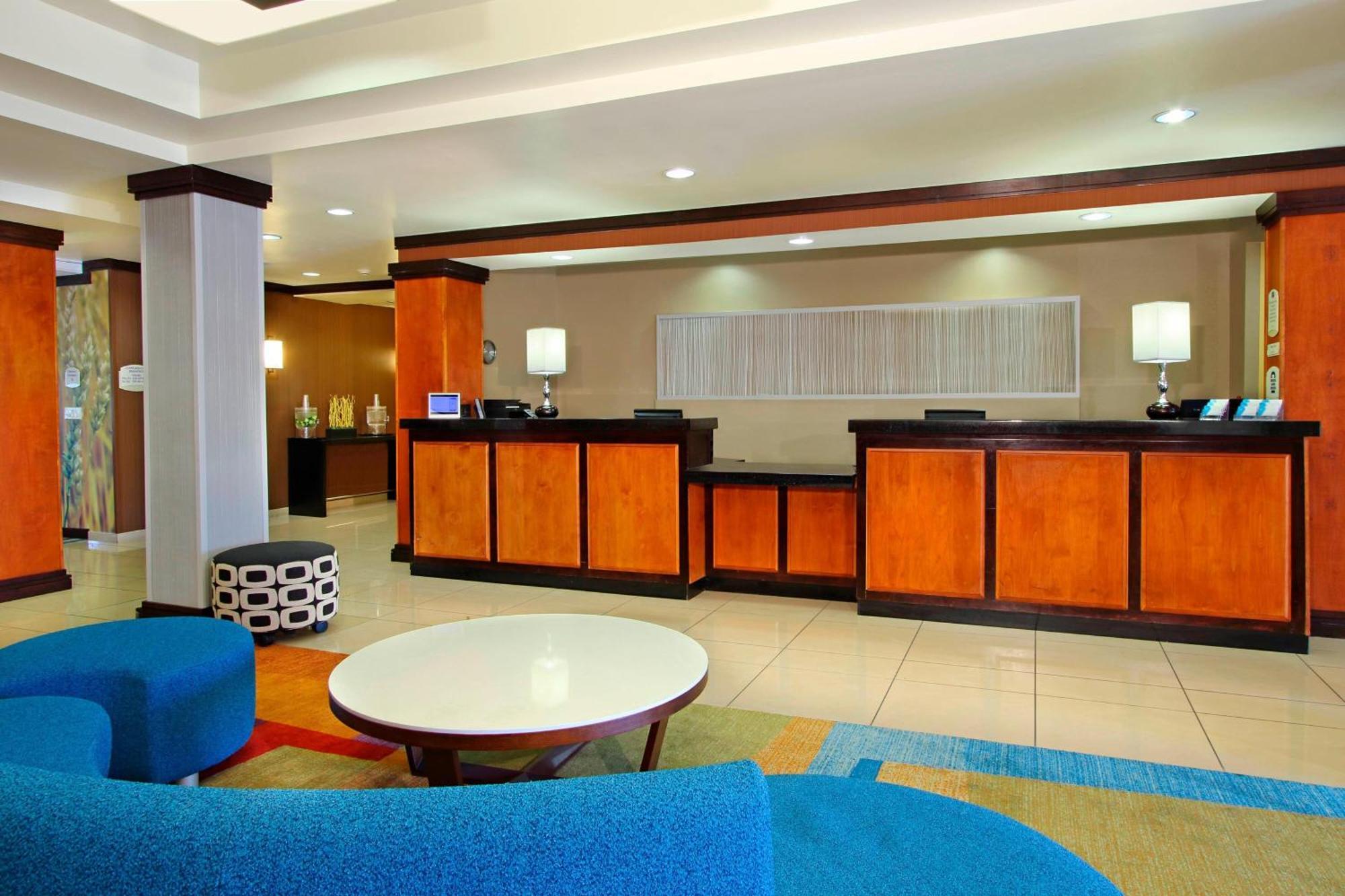 Fairfield Inn & Suites Fresno Кловіс Екстер'єр фото