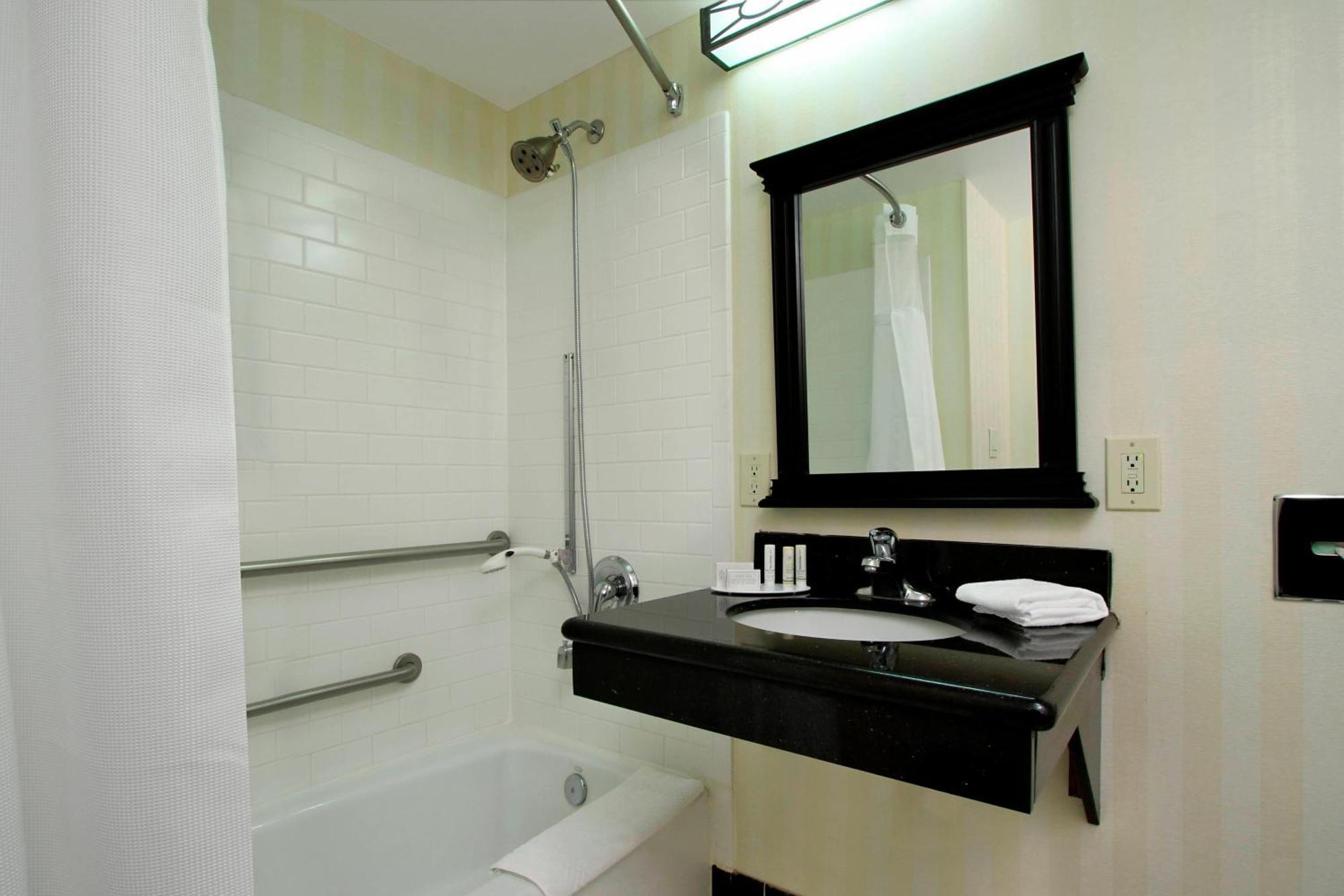 Fairfield Inn & Suites Fresno Кловіс Екстер'єр фото