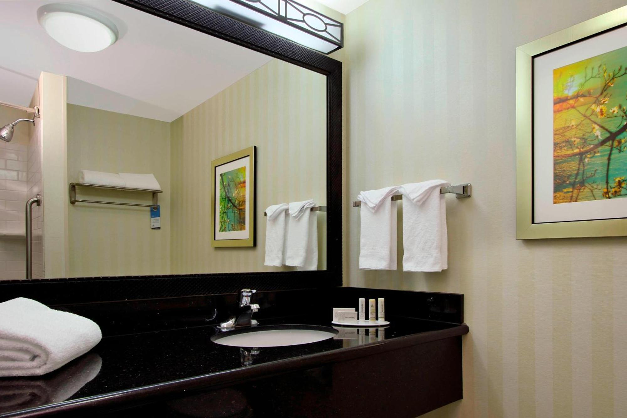 Fairfield Inn & Suites Fresno Кловіс Екстер'єр фото