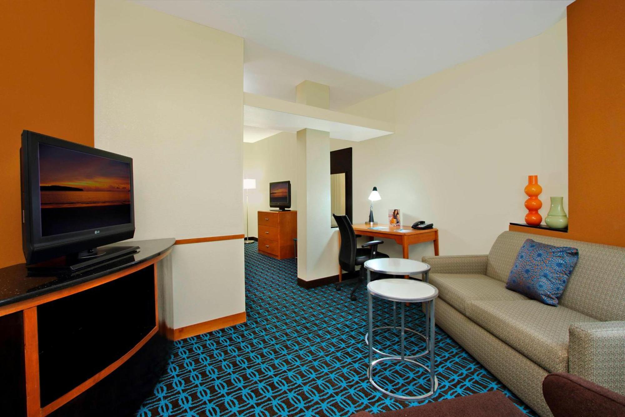 Fairfield Inn & Suites Fresno Кловіс Екстер'єр фото